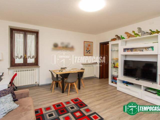Appartamento in vendita a Busto Arsizio, Lombardia