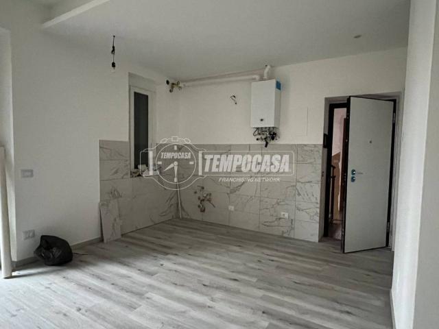 Appartamento in vendita a Santi Apostoli, Busto Arsizio