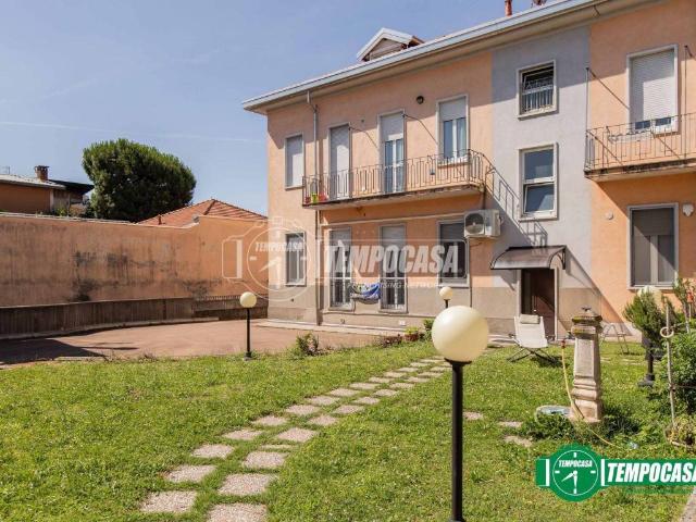 Appartamento in vendita a Busto Arsizio, Lombardia