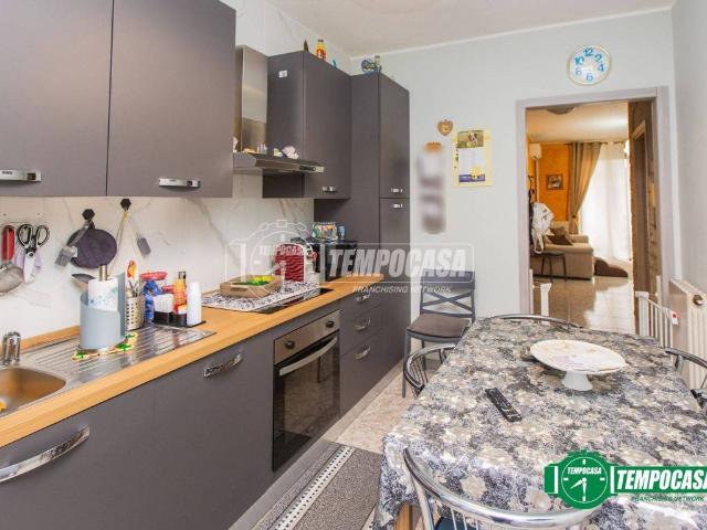 Appartamento in vendita a Busto Arsizio, Lombardia