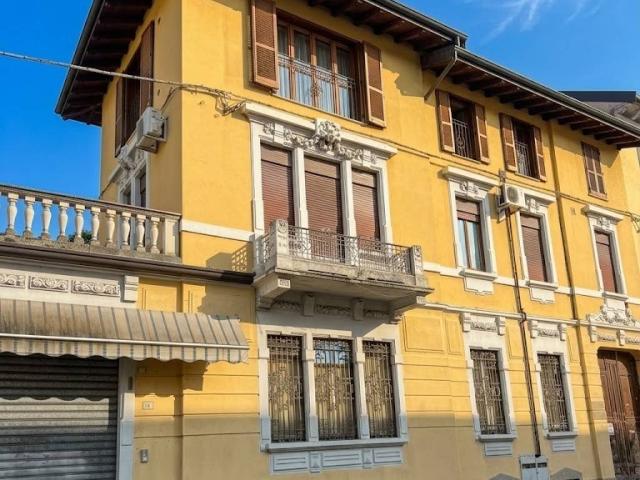 Appartamento in vendita a Busto Arsizio, Lombardia