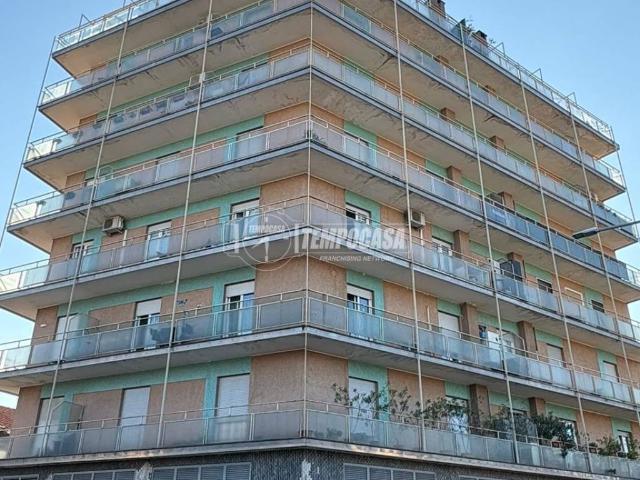 Appartamento in vendita a Redentore, Busto Arsizio