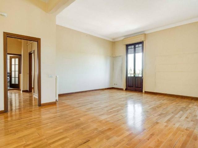 Appartamento in vendita a Busto Arsizio, Lombardia