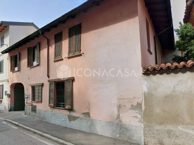Appartamento in vendita a Busto Garolfo, Milano