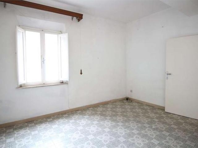 Appartamento in vendita a Buti, Toscana