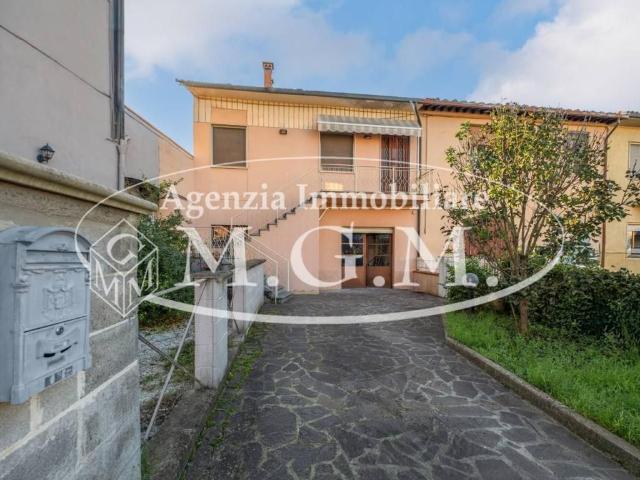 Appartamento in vendita a Cascine di Buti, Buti