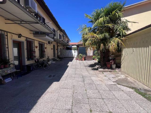 Appartamento in vendita a Cabiate, Lombardia