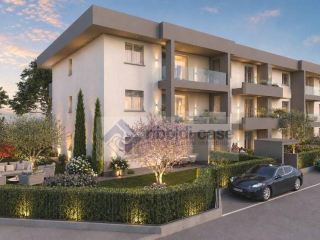 Appartamento in vendita a Cabiate, Lombardia