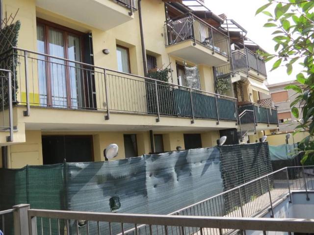 Appartamento in vendita a Cabiate, Como