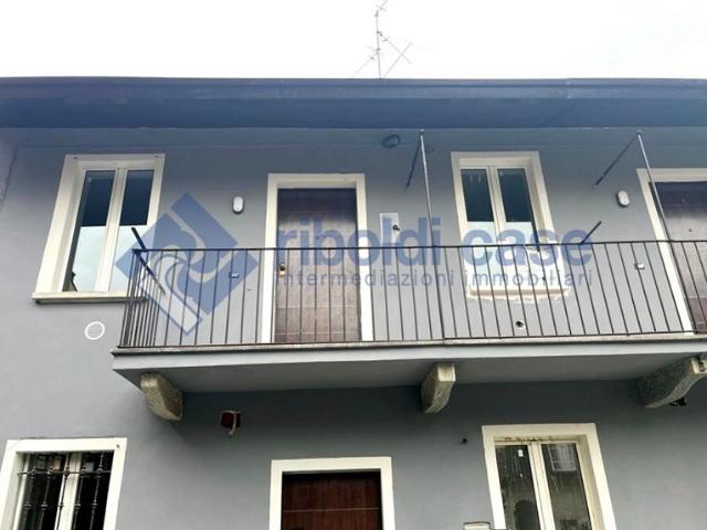 Appartamento in vendita a Cabiate, Lombardia