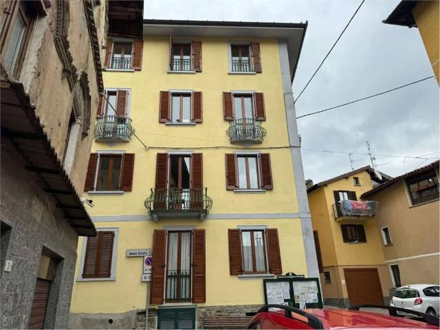 Appartamento in vendita a Comunità Montana del Piambello, Cadegliano