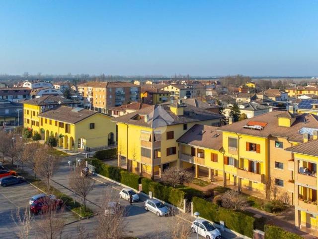 Appartamento in vendita a Terra di Mezzo, Re