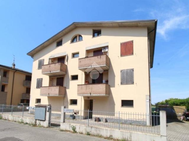 Appartamento in vendita a Terra di Mezzo, Re