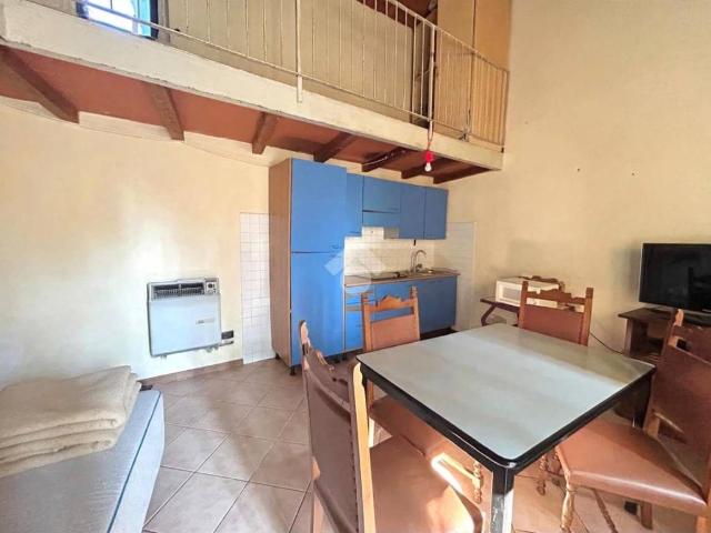 Appartamento in vendita a Roveleto, Cadeo