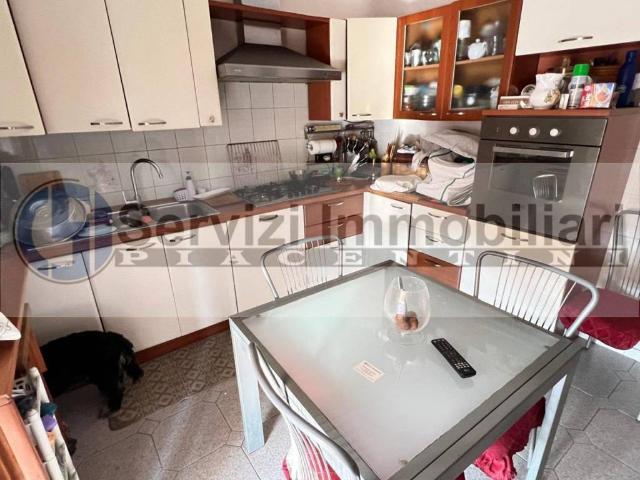 Appartamento in vendita a S. Lucia, Cadeo