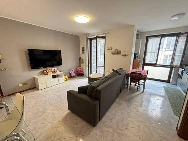Appartamento in vendita a Roveleto, Cadeo