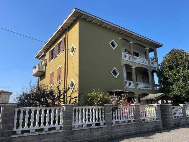 Appartamento in vendita a Castello dei Ratti, Cadeo