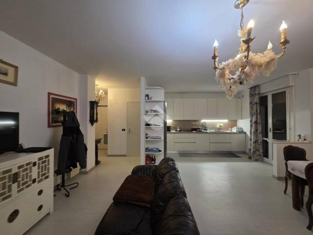 Appartamento in vendita a Cadoneghe, Veneto