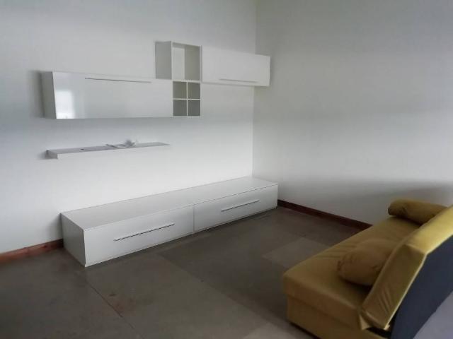 Appartamento in vendita a Cadorago, Lombardia