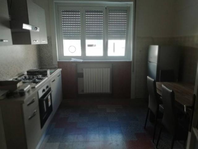 Appartamento in vendita a Cadorago, Lombardia