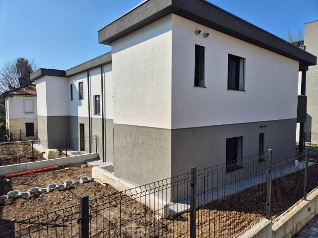 Appartamento in vendita a Bulgorello, Cadorago