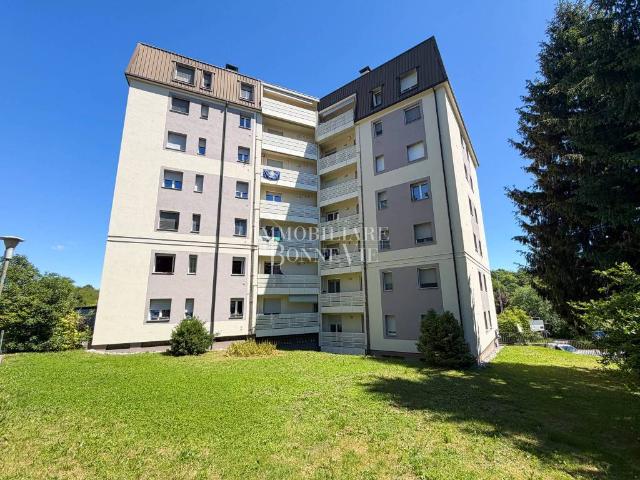 Appartamento in vendita a Cadorago, Lombardia