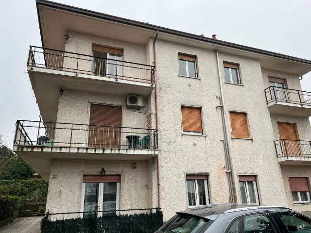 Appartamento in vendita a Cadrezzate con Osmate, Cadrezzate