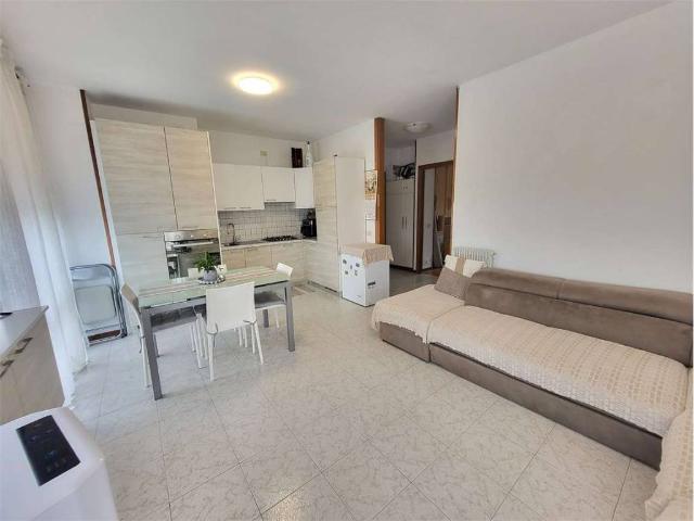 Appartamento in vendita a Fonte, Caerano San Marco