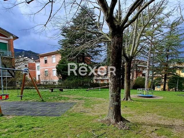 Appartamento in vendita a Cappuccini, Marche