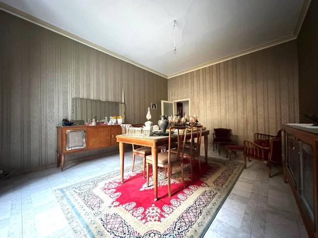 Appartamento in vendita a Cappuccini, Marche