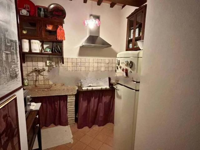Appartamento in vendita a Cappuccini, Marche