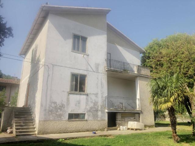 Appartamento in vendita a Pianello, Marche