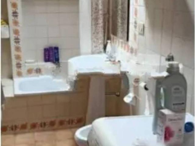 Appartamento in vendita a Cappuccini, Marche