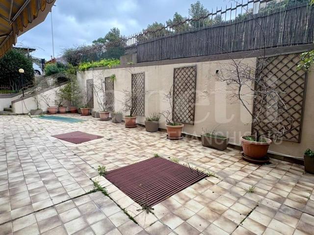 Appartamento in vendita a Monte Urpinu, Cagliari