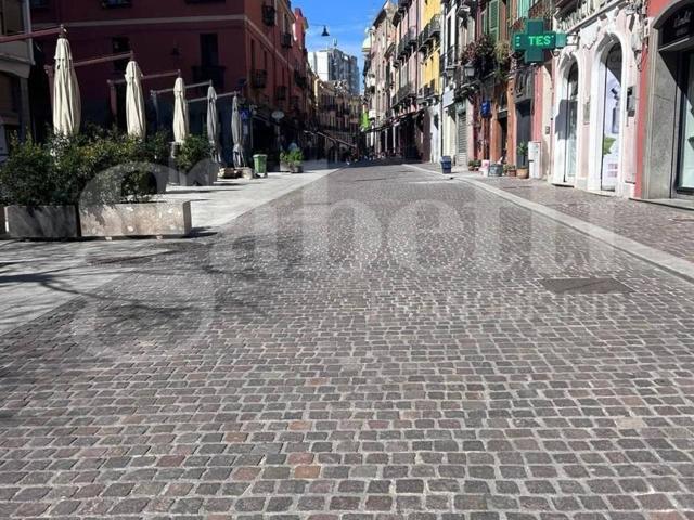 Appartamento in vendita a Stampaxi/Stampace, Cagliari
