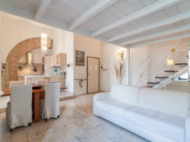 Appartamento in vendita a Lapola/Marina, Cagliari