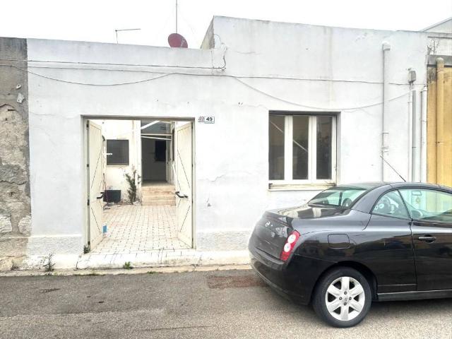 Appartamento in vendita a Monteleone - Santa Rosalia, Cagliari
