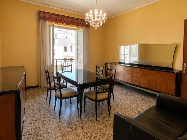 Appartamento in vendita a San Benedetto, Cagliari