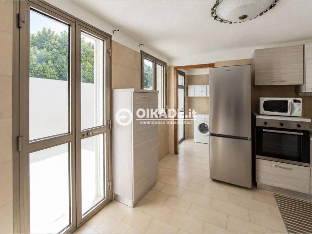Appartamento in vendita a Monteleone - Santa Rosalia, Cagliari