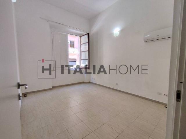 Appartamento in vendita a San Benedetto, Cagliari