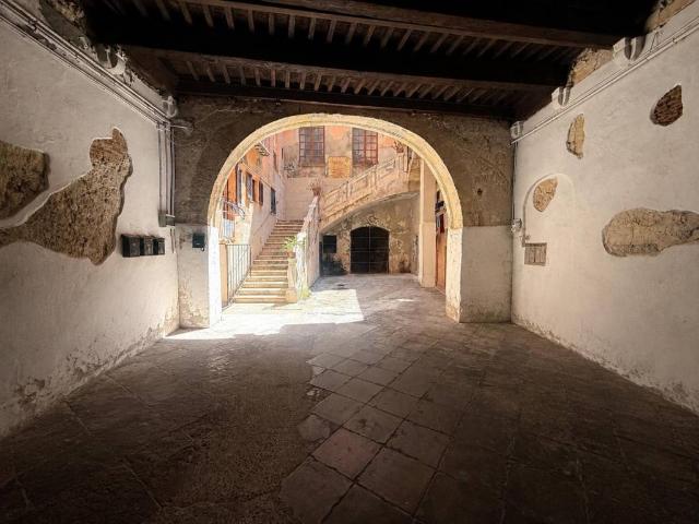 Appartamento in vendita a Castedd'e susu/Castello, Cagliari