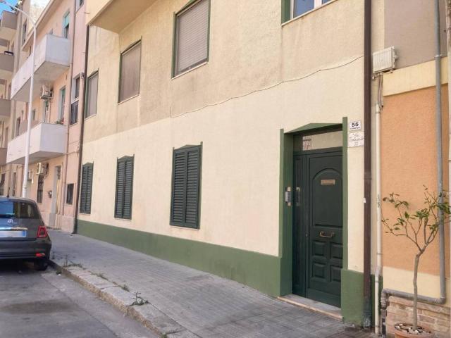 Appartamento in vendita a Is Mirrionis, Cagliari