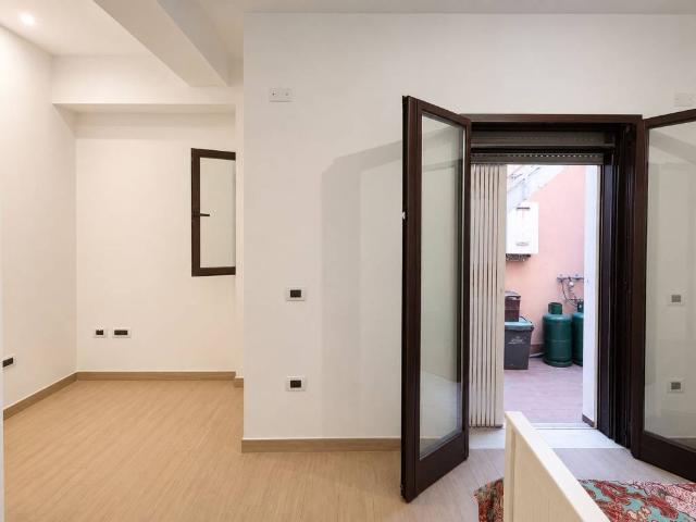 Appartamento in vendita a Sant'Avendrace-Santa Gilla, Cagliari
