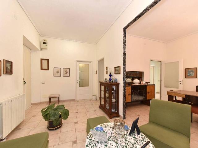Appartamento in vendita a Monte Urpinu, Cagliari