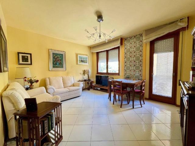 Appartamento in vendita a Is Mirrionis, Cagliari