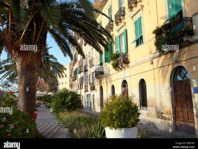 Appartamento in vendita a Castedd'e susu/Castello, Cagliari