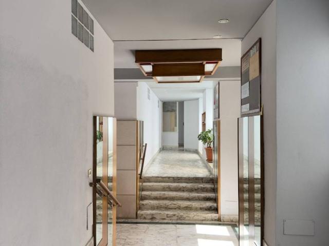 Appartamento in vendita a San Benedetto, Cagliari