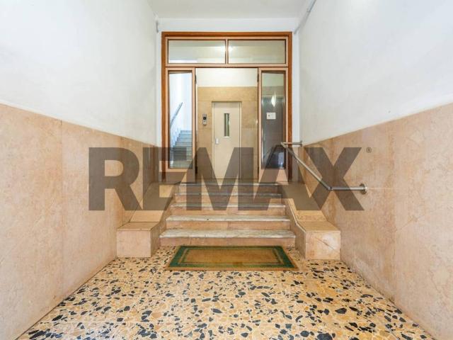 Appartamento in vendita a San Benedetto, Cagliari