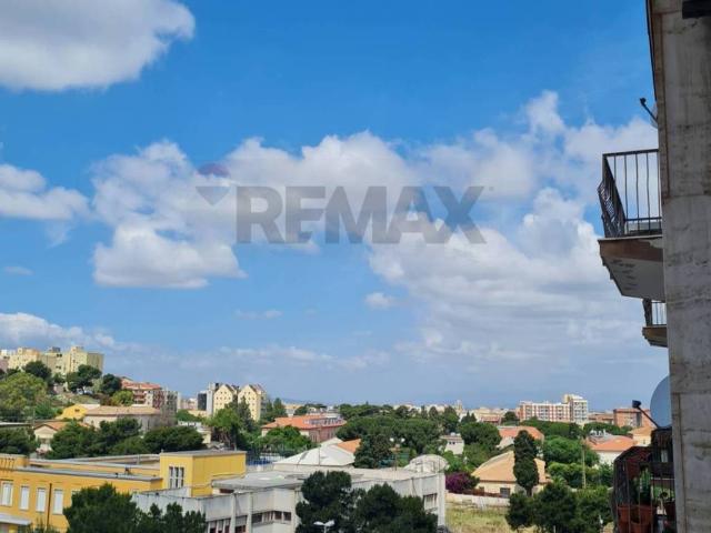 Appartamento in vendita a Is Mirrionis, Cagliari