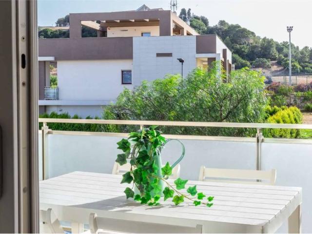 Appartamento in vendita a Is Mirrionis, Cagliari